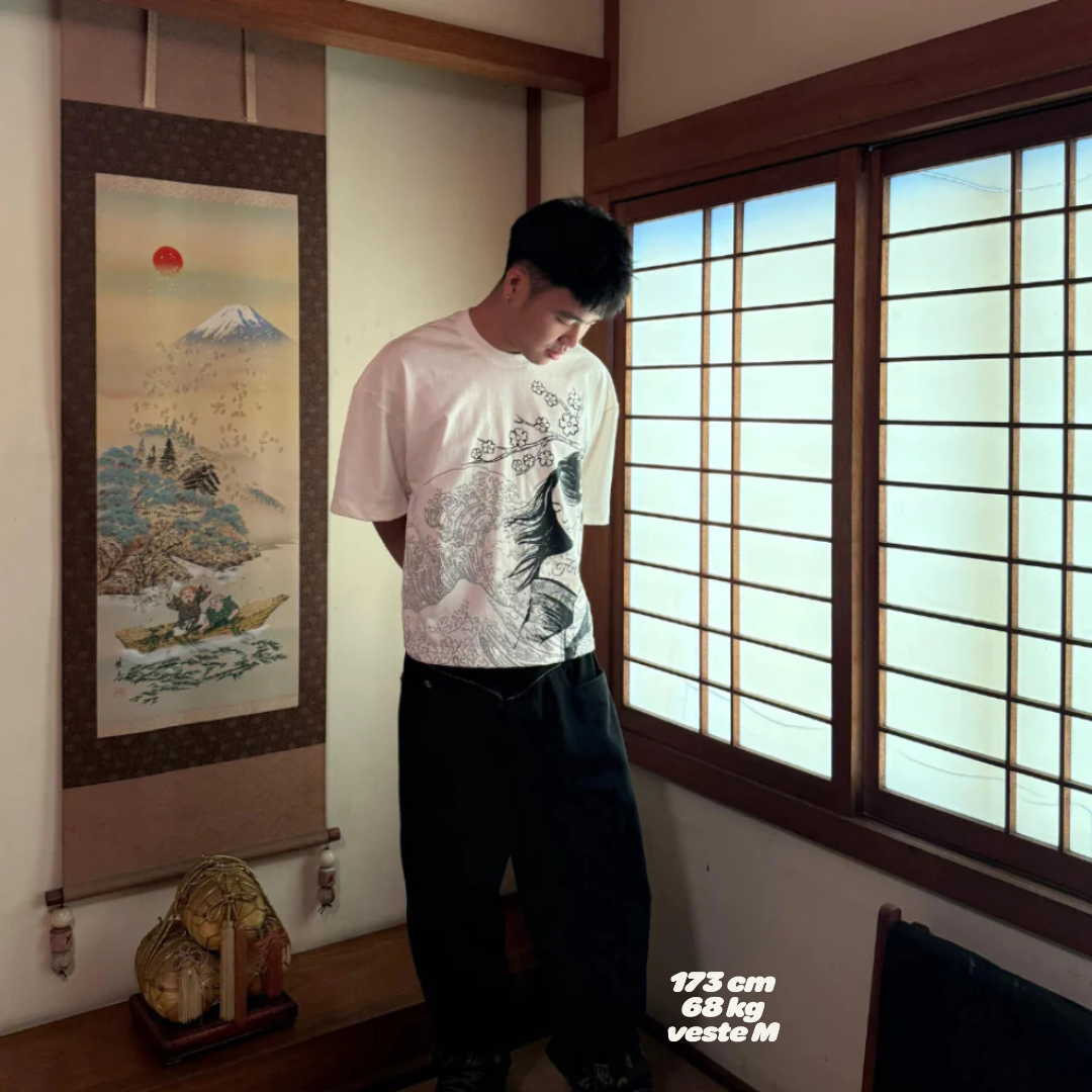 Camiseta Japão [Off-White]