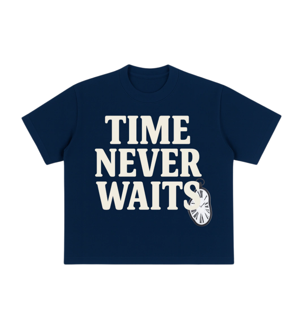 Camiseta Boxy "Time" Azul Marinho