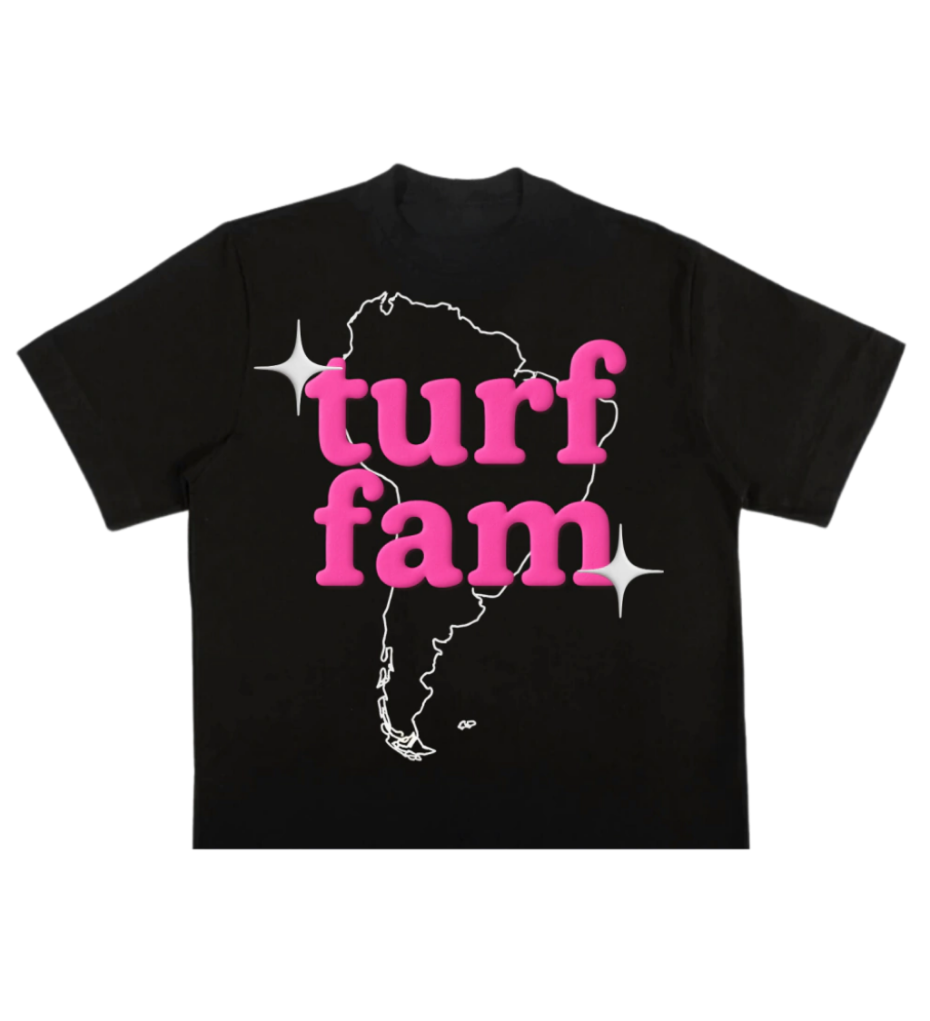 Camiseta Preta Boxy FAM